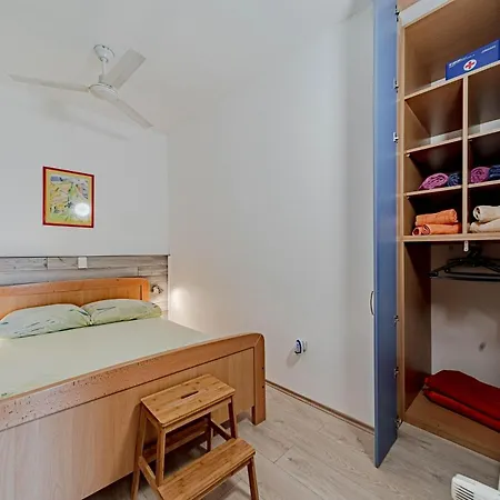 Viki - Happy Apartamento Trogir