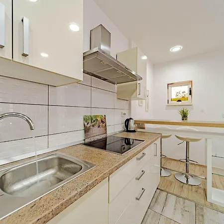 Viki - Happy Apartamento